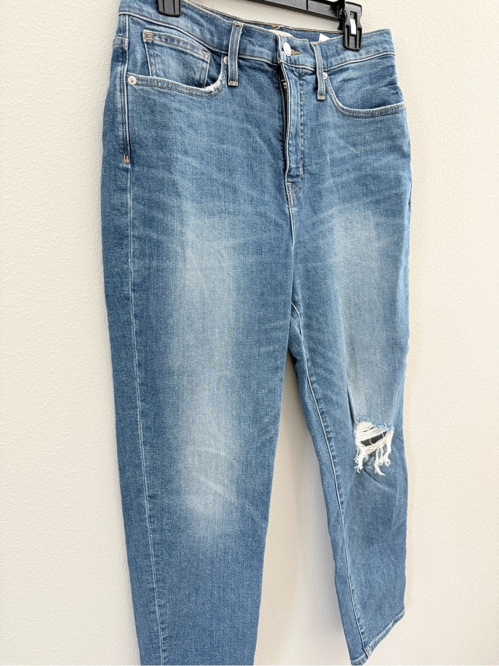 Madewell Light Blue Mom Jean with Knee Distress 29 - Picture 2 of 7